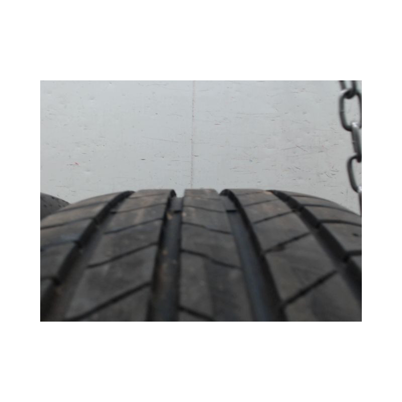 Paire de pneus HANKOOK ION GT SUV 215 60 17 96 H