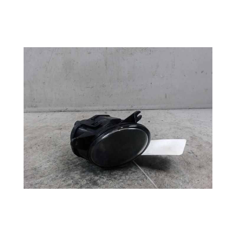 PHARE ANTIBROUILLARD AVANT DROIT AUDI A6 AVANT 2001-