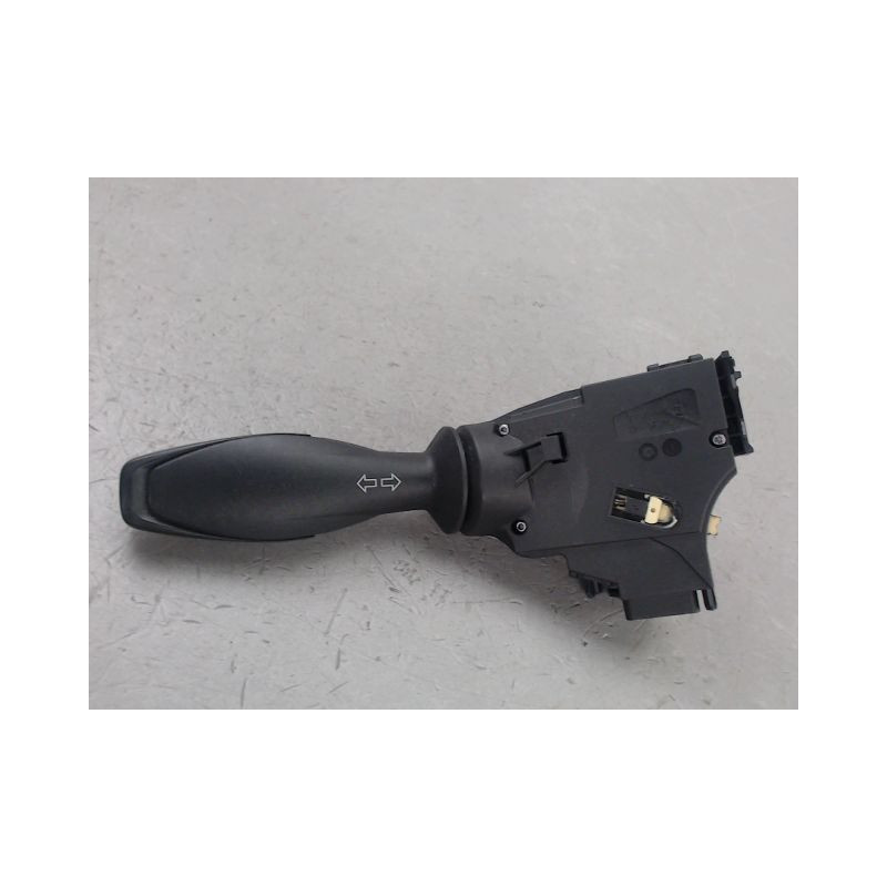 COMMANDE CLIGNOTANT FORD FIESTA