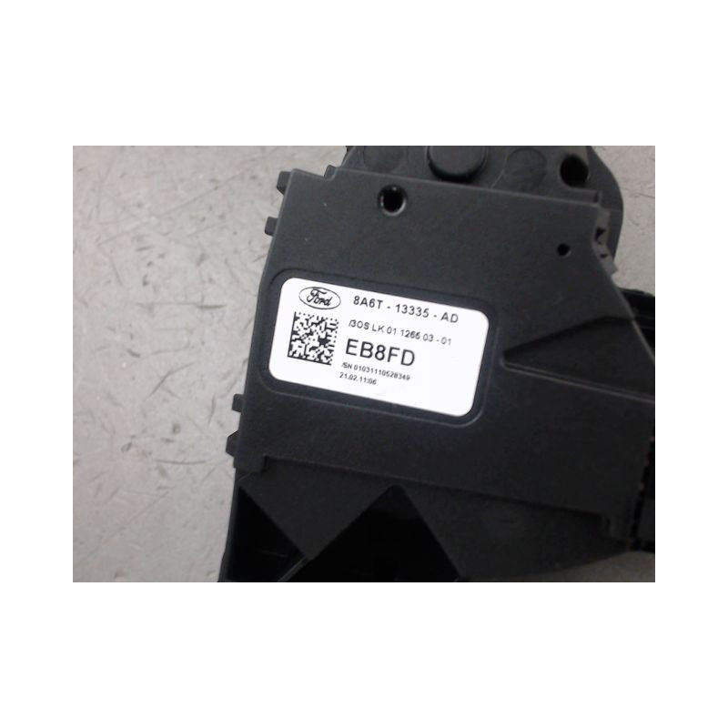 COMMANDE CLIGNOTANT FORD FIESTA