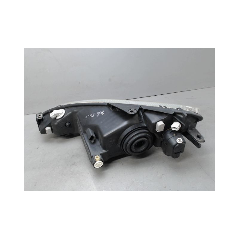 PHARE DROIT PEUGEOT 206