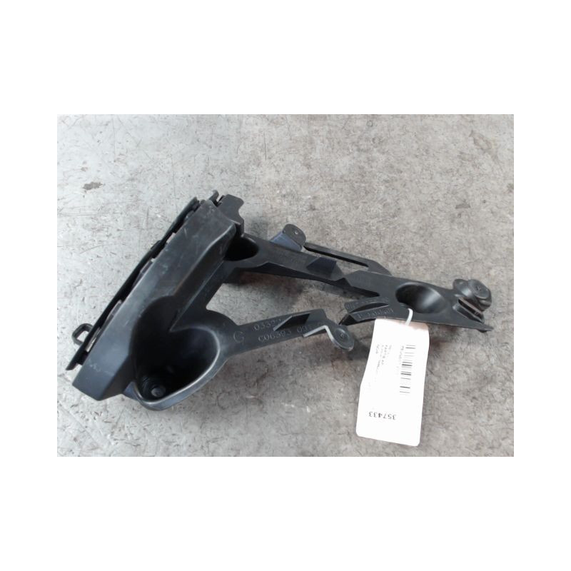 SUPPORT PARE-CHOC ARG PEUGEOT 2008