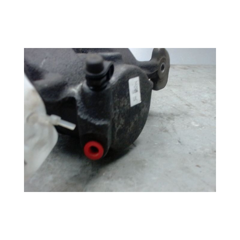 ETRIER DE FREIN AVANT GAUCHE B.M.W. SERIE 2