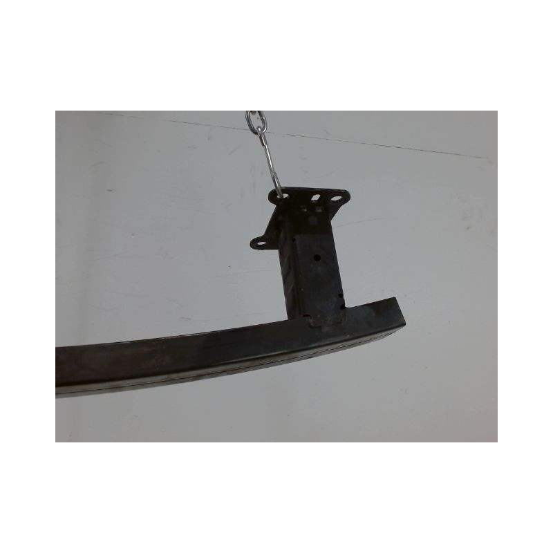 RENFORT PARE-CHOC AVANT NISSAN QASHQAI