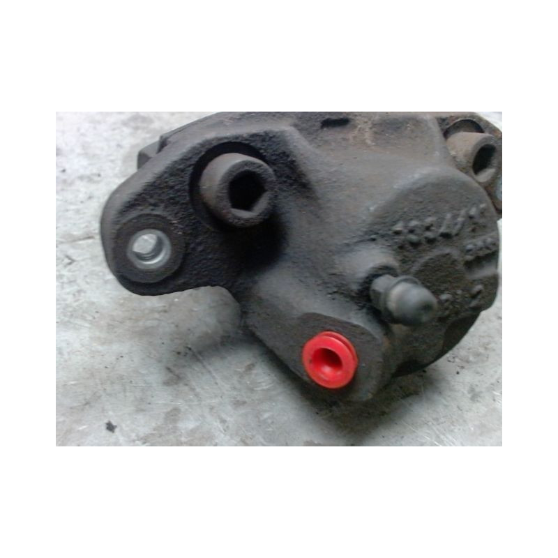 ETRIER DE FREIN AVANT GAUCHE DACIA SANDERO 2008-