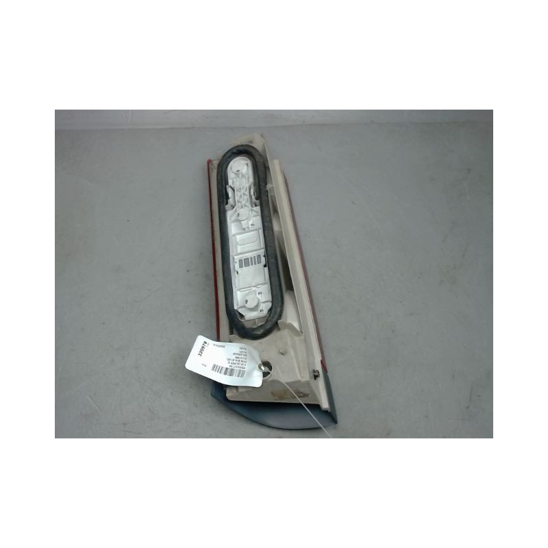 FEU ARRIERE DROIT RENAULT 5 (SUPER 5)