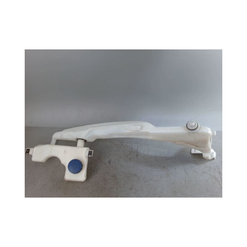 RESERVOIR LAVE-GLACE AVANT PEUGEOT 508