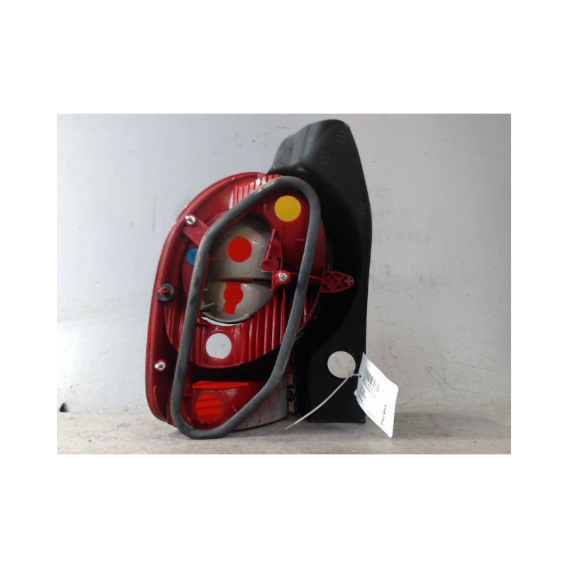 FEU ARRIERE DROIT RENAULT MODUS 2004-2007