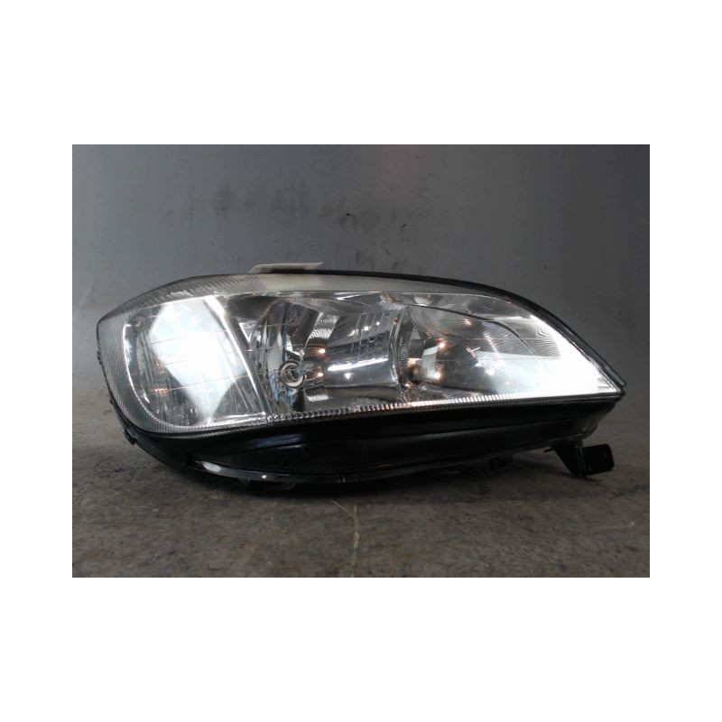 PHARE DROIT OPEL ZAFIRA