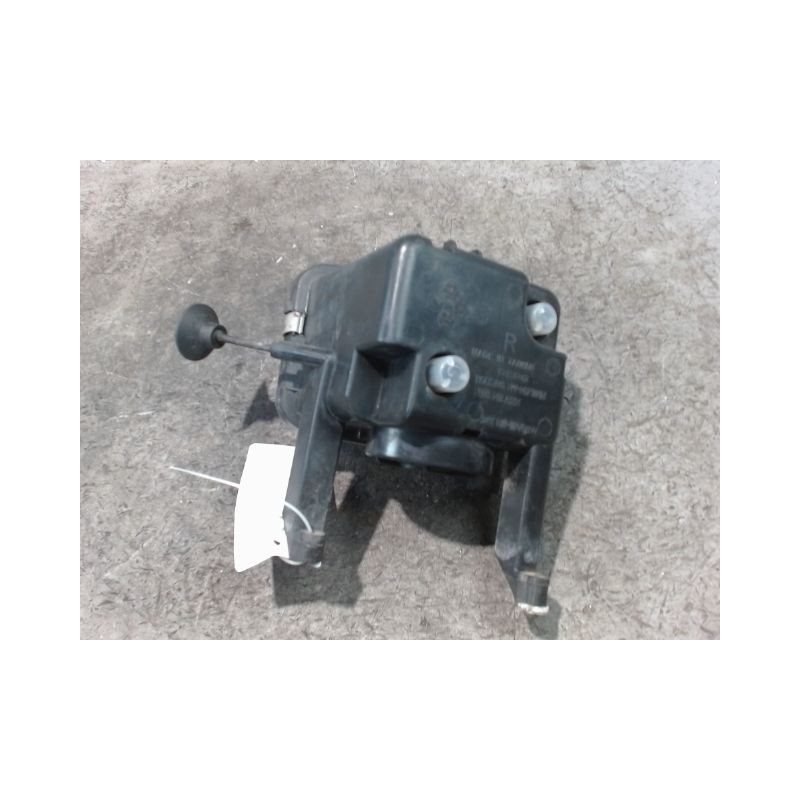 PHARE ANTIBROUILLARD AVANT DROIT OPEL MERIVA 2003-2005