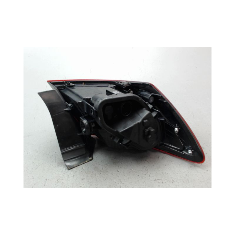FEU ARRIERE DROIT SEAT LEON 2009-