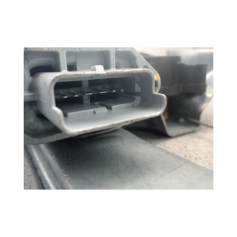 MECANISME LEVE-GLACE AVANT GAUCHE RENAULT TRAFIC