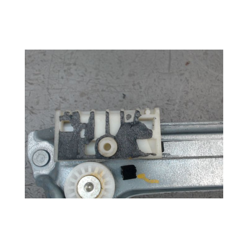 MECANISME LEVE-GLACE AVANT GAUCHE RENAULT TRAFIC