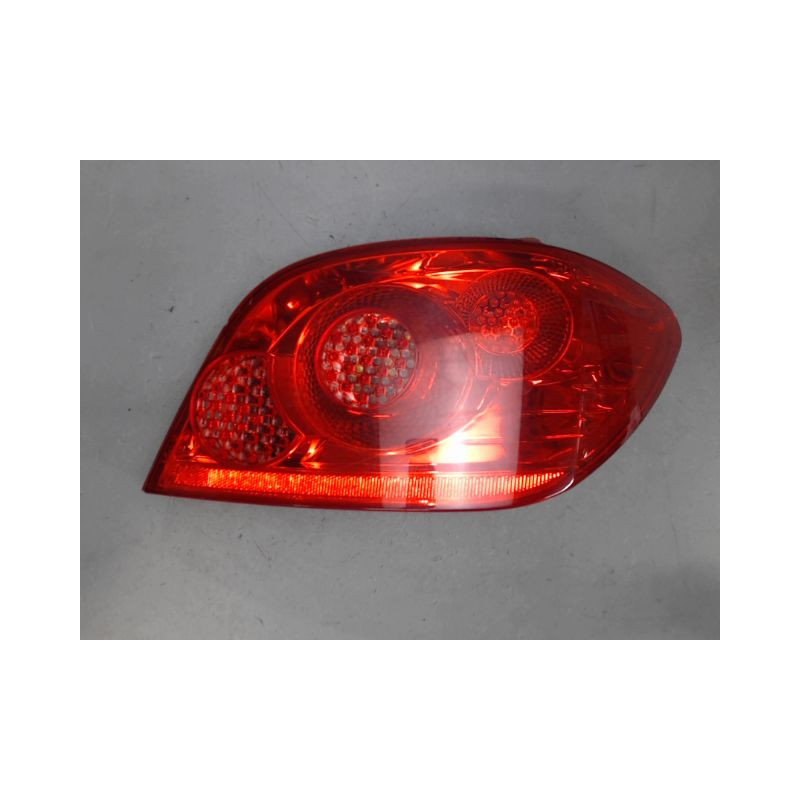 FEU ARRIERE DROIT PEUGEOT 307