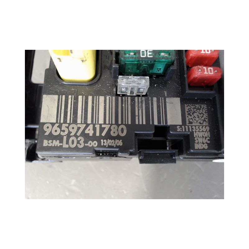 BOITE A FUSIBLES CITROEN C2 2005-