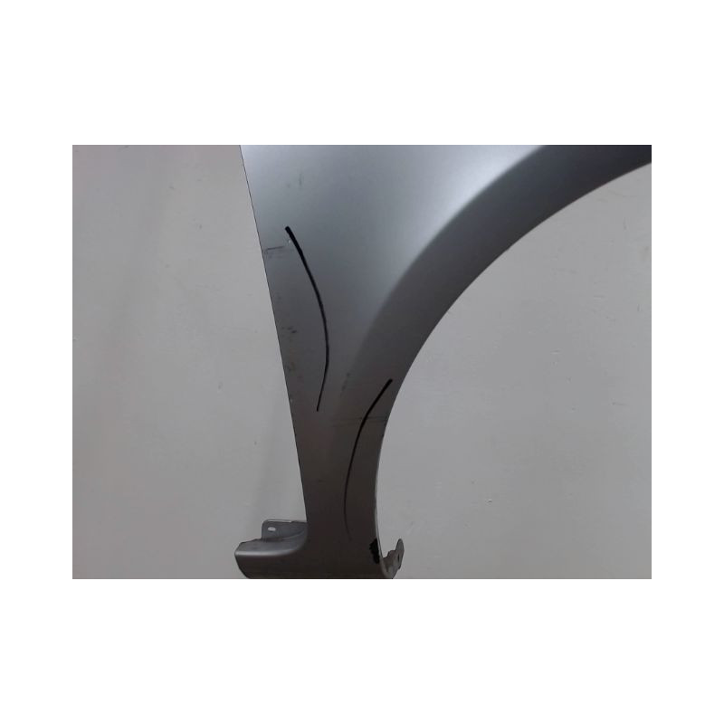 AILE AVANT DROIT RENAULT CLIO III 2005-
