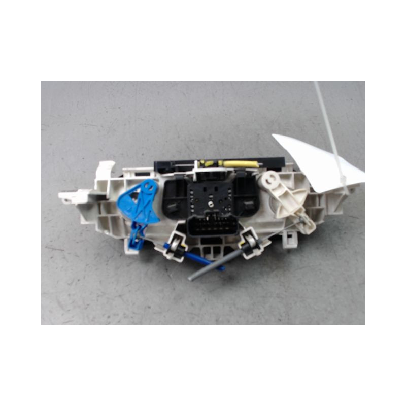 COMMANDE DE CHAUFFAGE RENAULT TWINGO II Phase 1 2007-2011