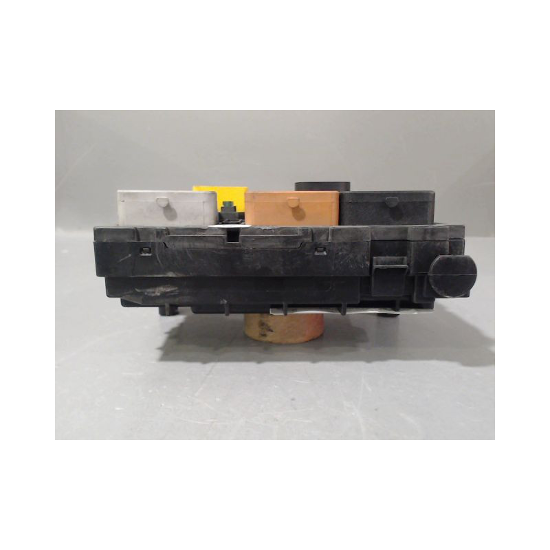BOITE A FUSIBLES CITROEN C3 2005-