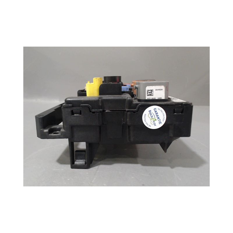 BOITE A FUSIBLES PEUGEOT 207 2011-