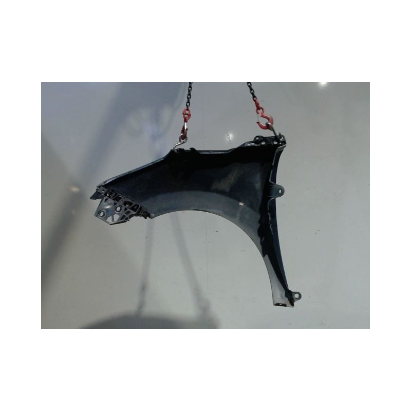 AILE AVANT DROIT PEUGEOT 5008 2009-