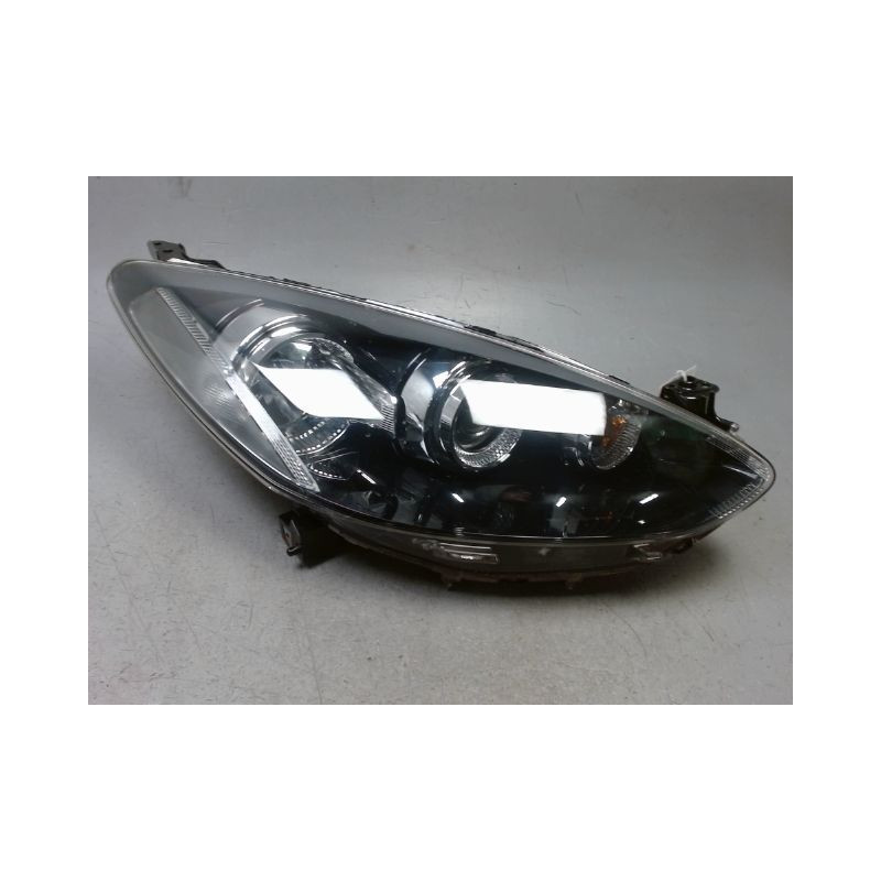 PHARE DROIT MAZDA MAZDA 2