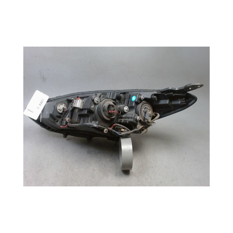 PHARE DROIT MAZDA MAZDA 2
