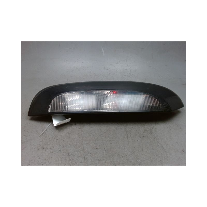 FEU ARRIERE GAUCHE  OPEL CORSA 03-06
