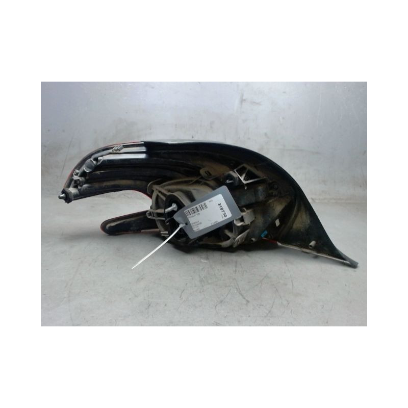 FEU ARRIERE DROIT PEUGEOT 208
