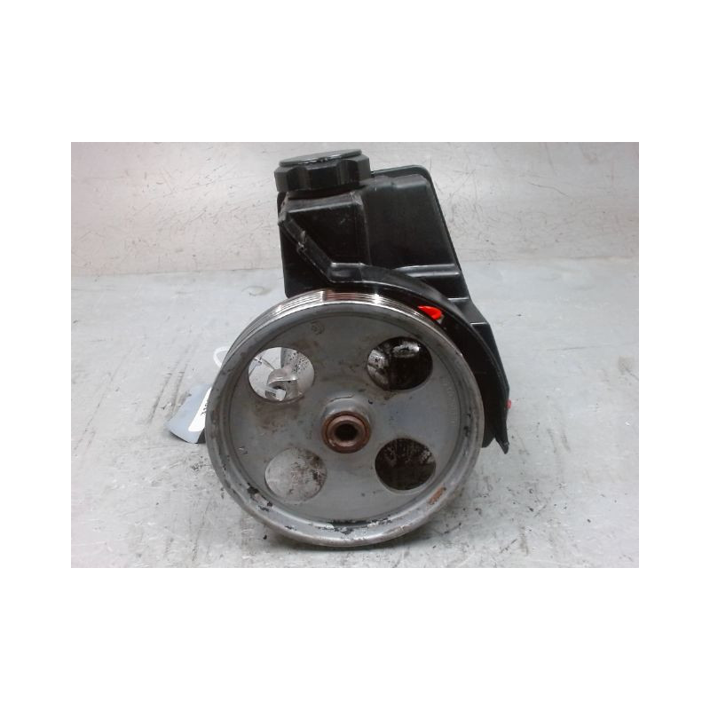 POMPE DIRECTION ASSISTEE PEUGEOT 206 5P