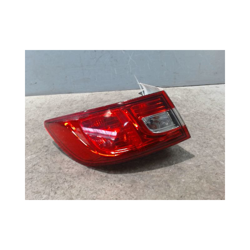 FEU ARRIERE GAUCHE  RENAULT CLIO IV