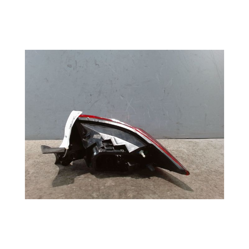 FEU ARRIERE GAUCHE  RENAULT CLIO IV