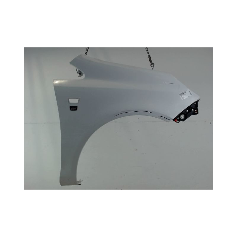 AILE AVANT DROIT OPEL CORSA 06-09