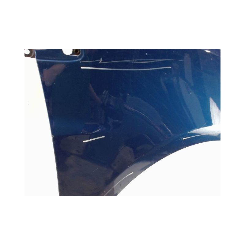 AILE AVANT DROIT RENAULT CLIO III 2009-