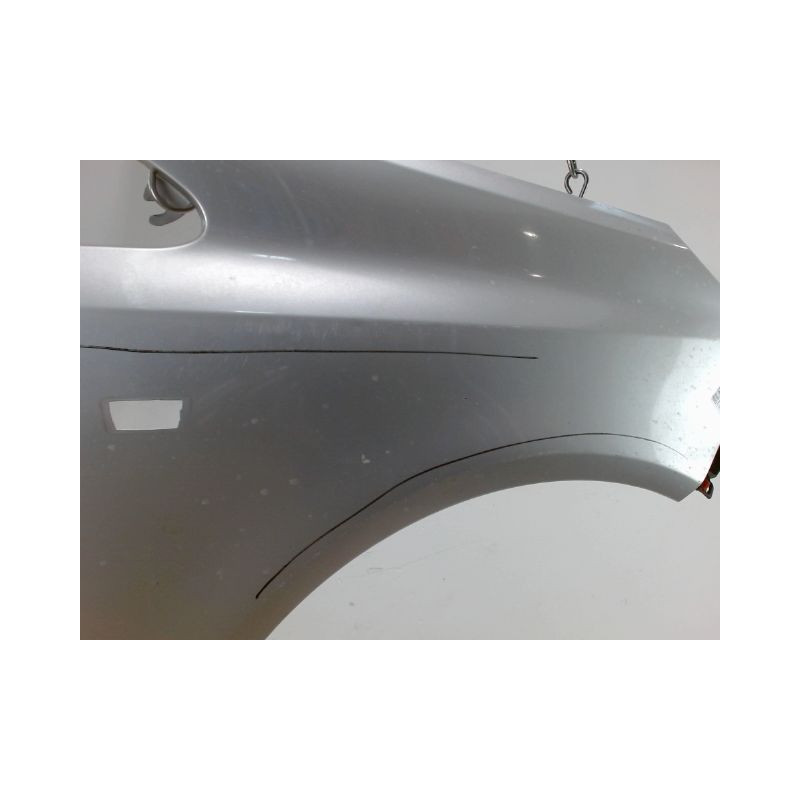 AILE AVANT DROIT OPEL CORSA 06-09