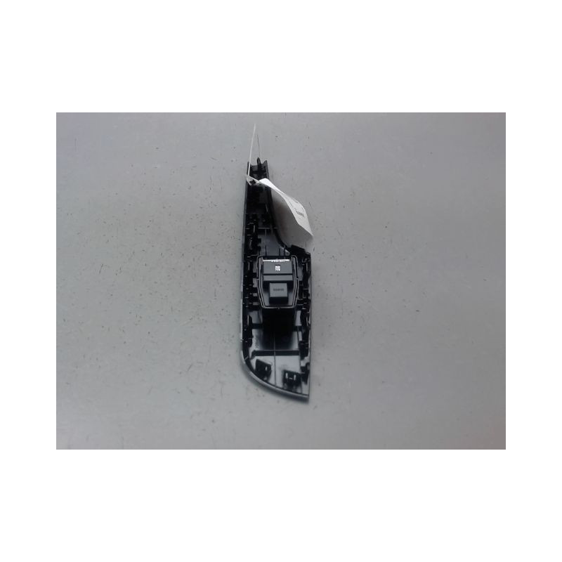 COMMANDE LEVE-GLACE PORTE AVD M.G. ZS