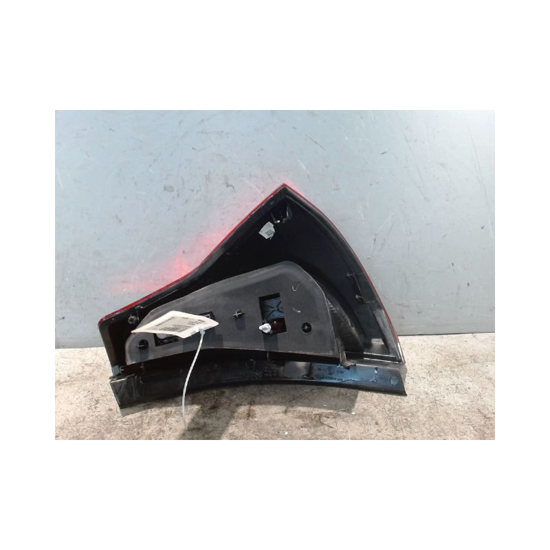 FEU ARRIERE GAUCHE  DACIA SANDERO 2008-