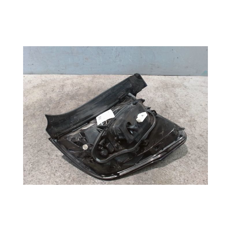 FEU ARRIERE GAUCHE  CITROEN C3 2009-