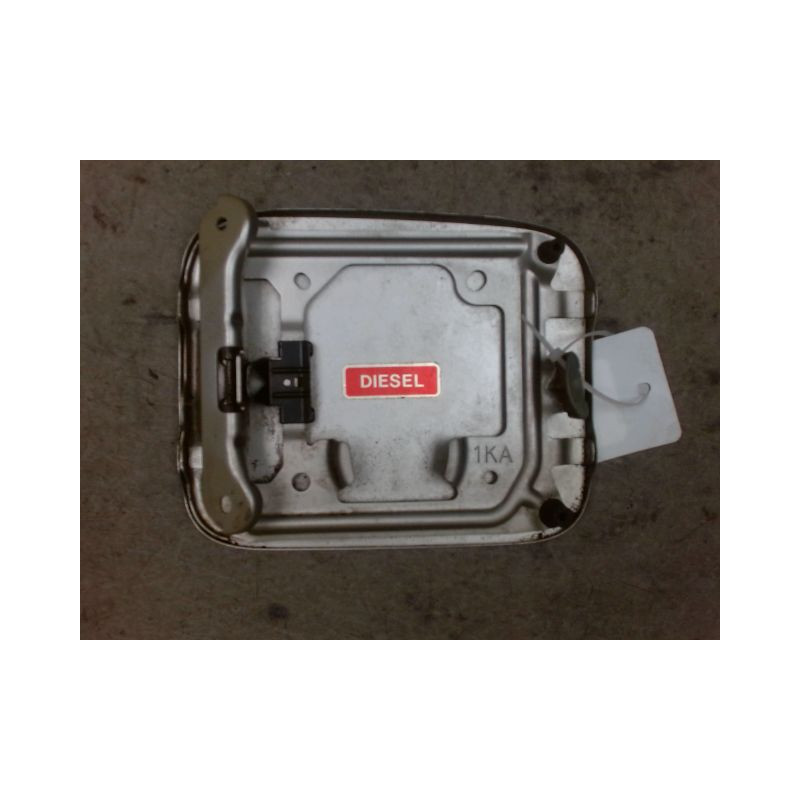 VOLET DE TRAPPE CARBURANT NISSAN JUKE