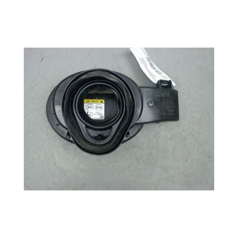 VOLET DE TRAPPE CARBURANT FORD FIESTA