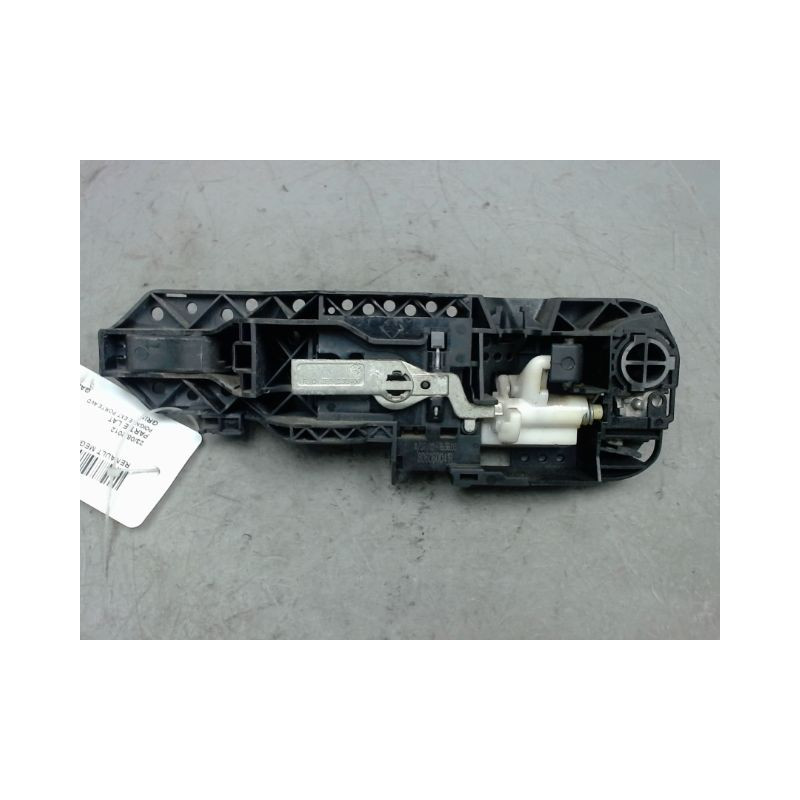 POIGNEE EXTERIEURE PORTE AVANT DROIT RENAULT MEGANE