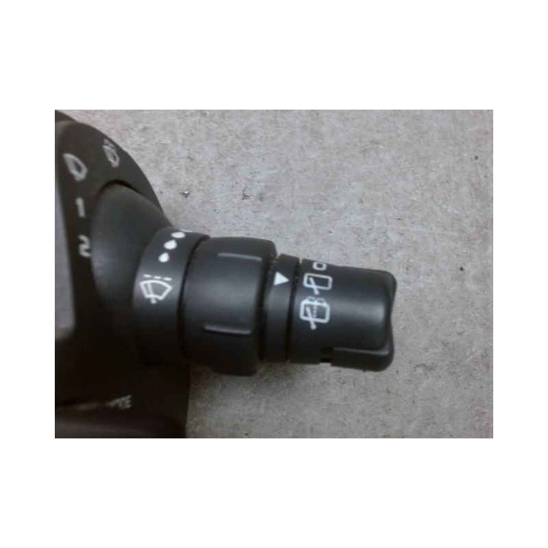 COMMANDE ESSUIE GLACE RENAULT CLIO