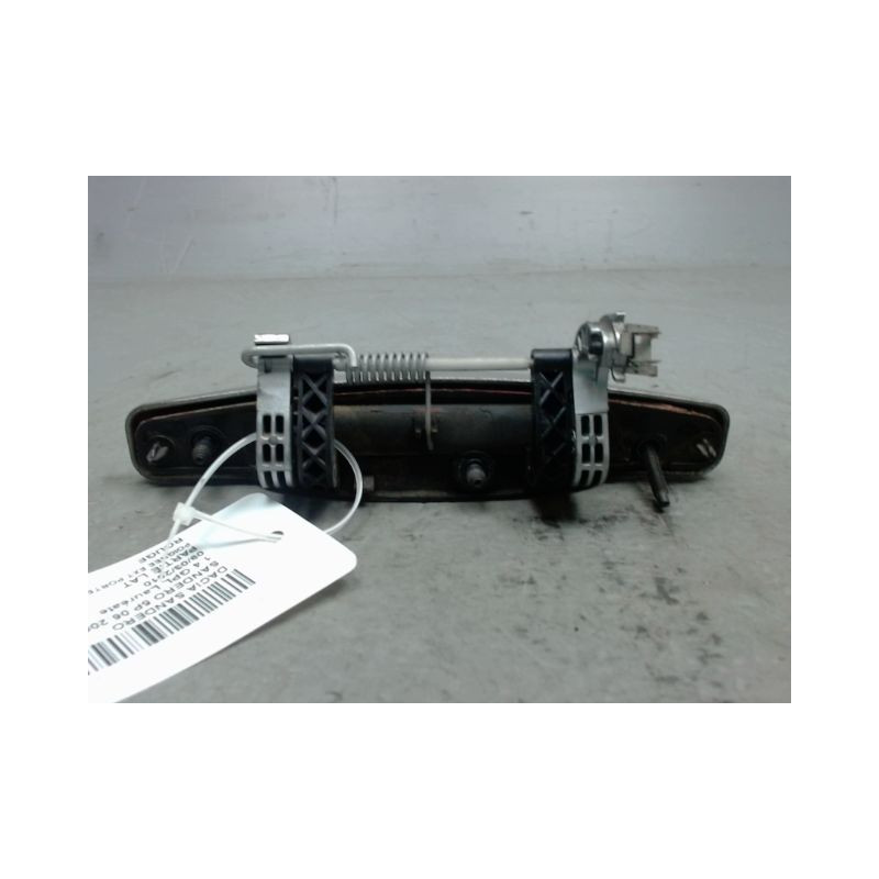 POIGNEE EXTERIEURE PORTE AVANT DROIT DACIA SANDERO 2008-