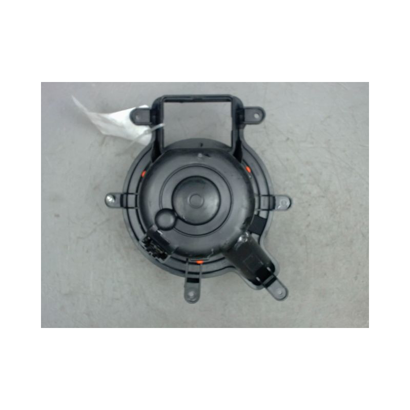 MOTEUR VENTILATEUR CHAUFFAGE PEUGEOT 3008 2009-