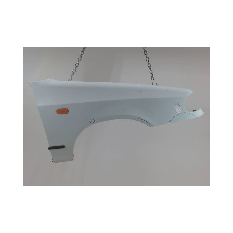 AILE AVANT DROIT SKODA FELICIA 95-2000