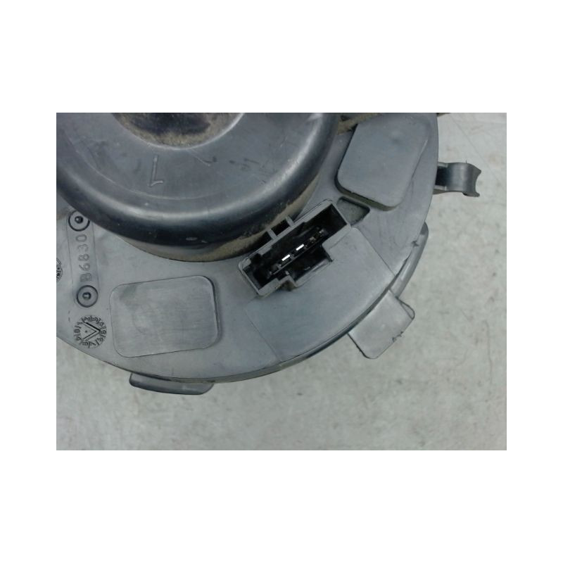 MOTEUR VENTILATEUR CHAUFFAGE PEUGEOT 206 5P