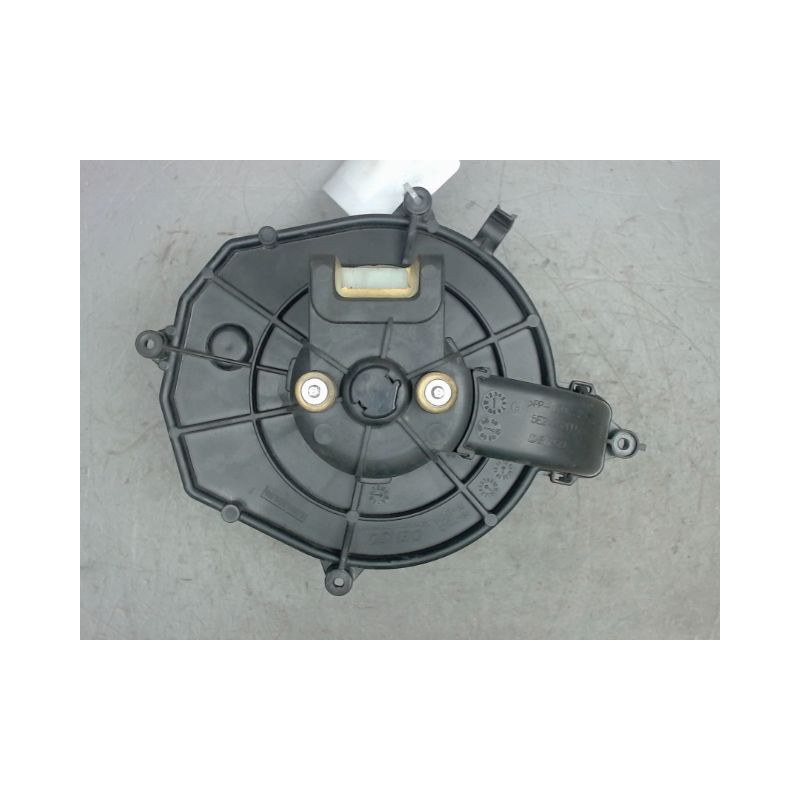 MOTEUR VENTILATEUR CHAUFFAGE PEUGEOT PARTNER