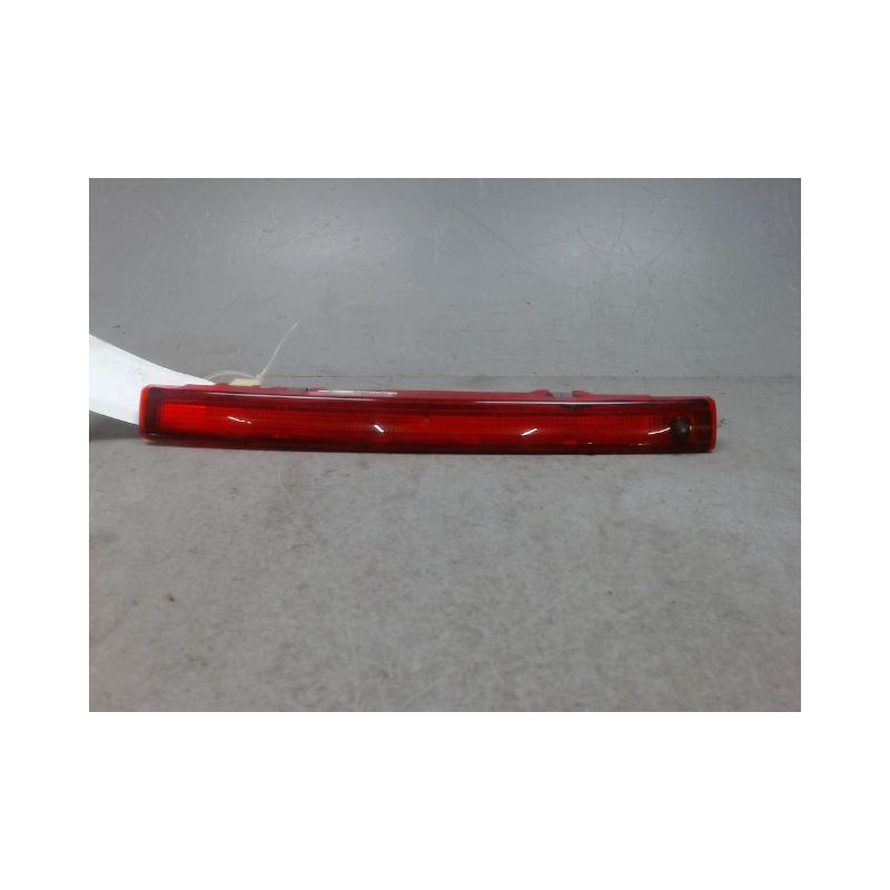 FEUX STOP SUPPLEMENTAIRE RENAULT MEGANE