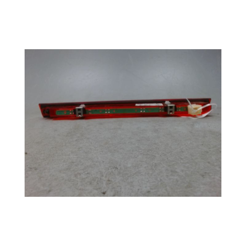 FEUX STOP SUPPLEMENTAIRE RENAULT MEGANE
