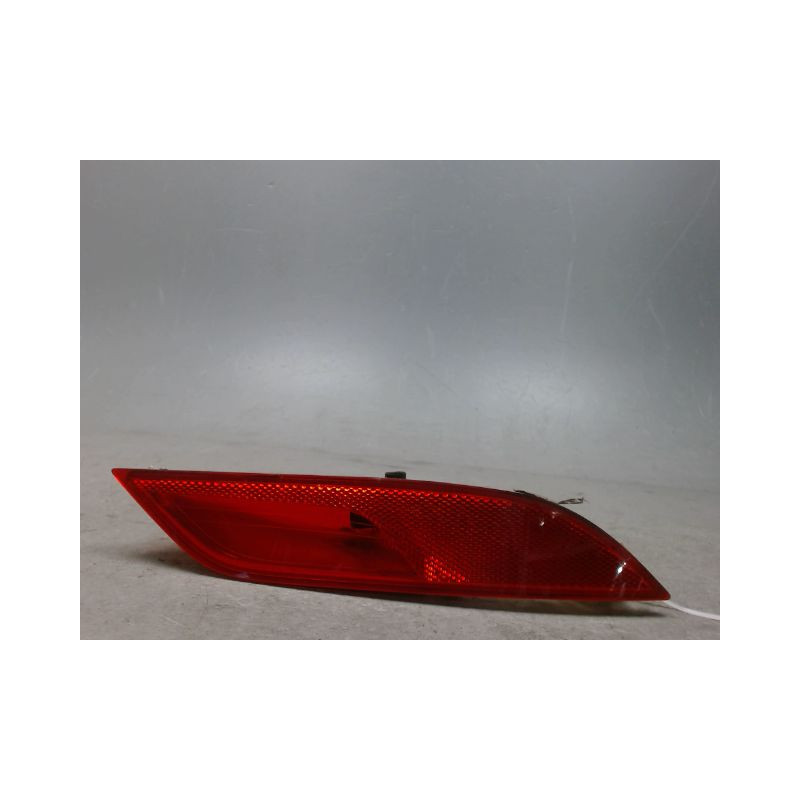 FEU BROUILLARD ARRIERE DROIT VOLVO V40