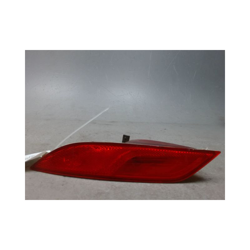FEU BROUILLARD ARRIERE GAUCHE VOLVO V40